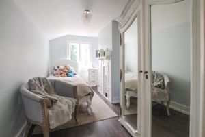 Photo 11- click for photo gallery